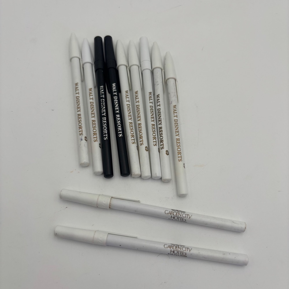 Disney Garden City Hotel Pens Unisex OS Multi Good Vintage Souvenir Lot 11pc